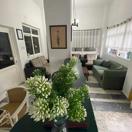 Szálloda Colophon *